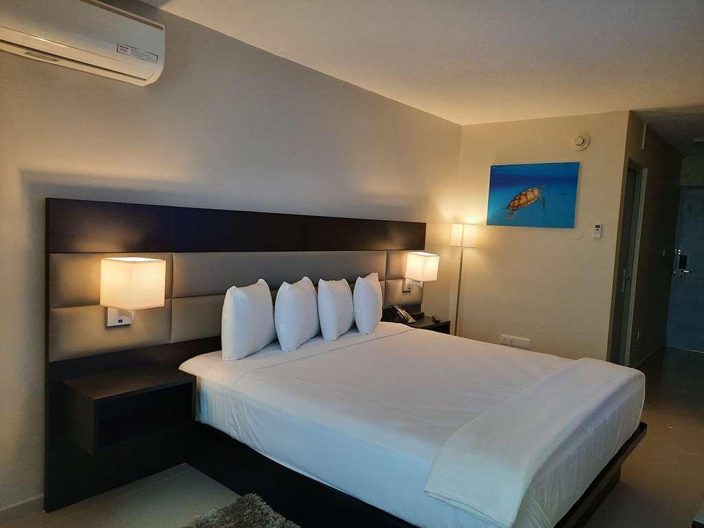 Brion City Hotel BW Signature Collection Willemstad Rom bilde